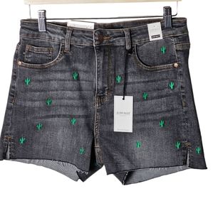 Judy Blue Shorts Grey‎ Denim Size Large Cactus Embroidered High Rise NWT Stretch